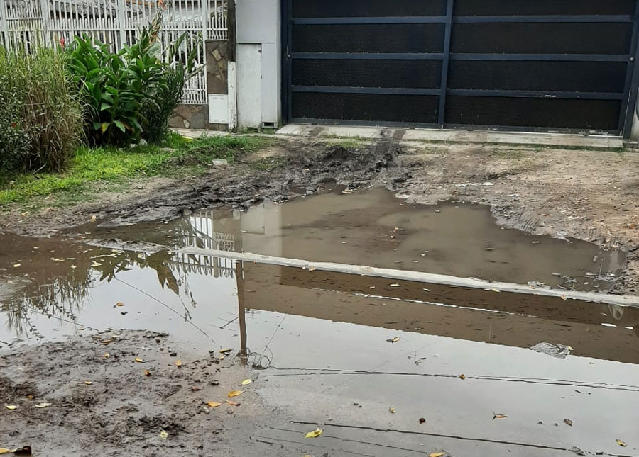 Vecinos reclaman por pérdida de agua potable en Barrio El Turf | 03442 ...