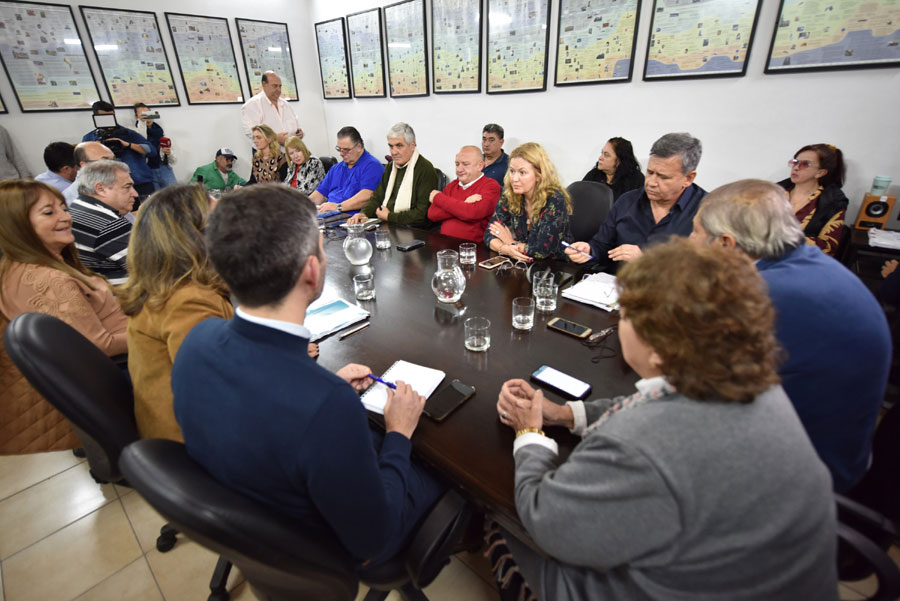 Gremios docentes valoraron el diálogo y el acuerdo alcanzado con el ...