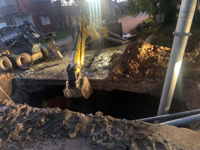 b1870cfb-5b02-452c-ac5e-ae606cb831fe