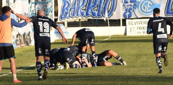 Gimnasia 1-Sportivo Las Parejas 0-30 de junio de 2024 (73)
