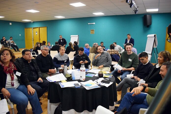 Mesas de trabajo - La Nube (3)