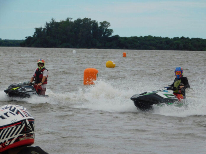 COMPETENCIA-JET-SKI-COLON-2