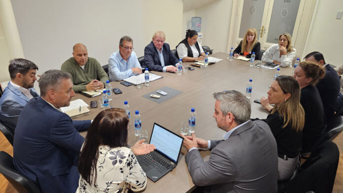 REUNIÓN-INTENDENTES-VECINAL