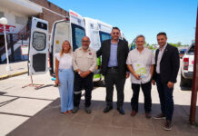 Una en Concepción: Cinco nuevas ambulancias fueron entregadas a hospitales entrerrianos