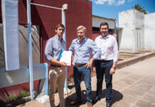 Con el acompañamiento de Frigerio, Enersa entregó termotanques y una estación solar en Feliciano