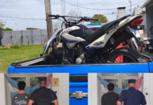 Intentaron asaltar mediante amenazas un comercio y fueron detenidos por personal policial