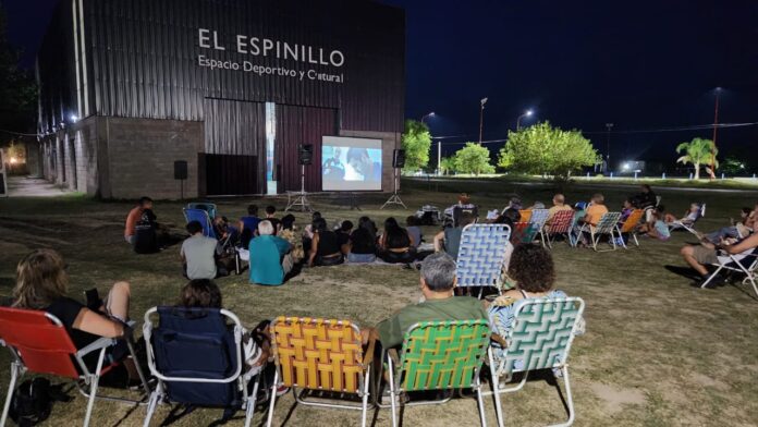 cine bajo las estrellas (1)