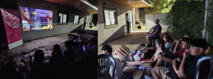 cine en el centro de escucha