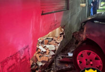 Más de 3.1 º de alcohól en sangre: Conductor ebrio chocó contra una casa y «saturó» el alcoholímetro