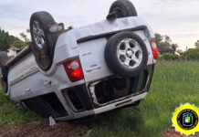 Vuelco y alcoholemia positiva en Colón: un conductor lesionado tras perder el control de su camioneta