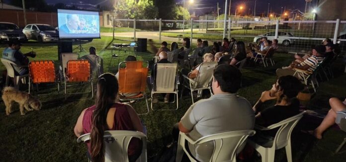 Cine Bajo las Estrellas - Club Libertad 2 (1)