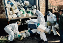 La provincia intervino un acopio ilegal en Rosario del Tala y retiró más de 2000 bidones de fitosanitarios