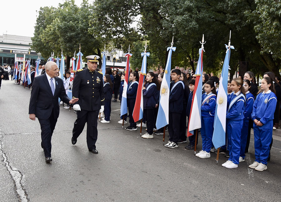Concepción del Uruguay recordó el 216 Aniversario de la Revolución de Mayo