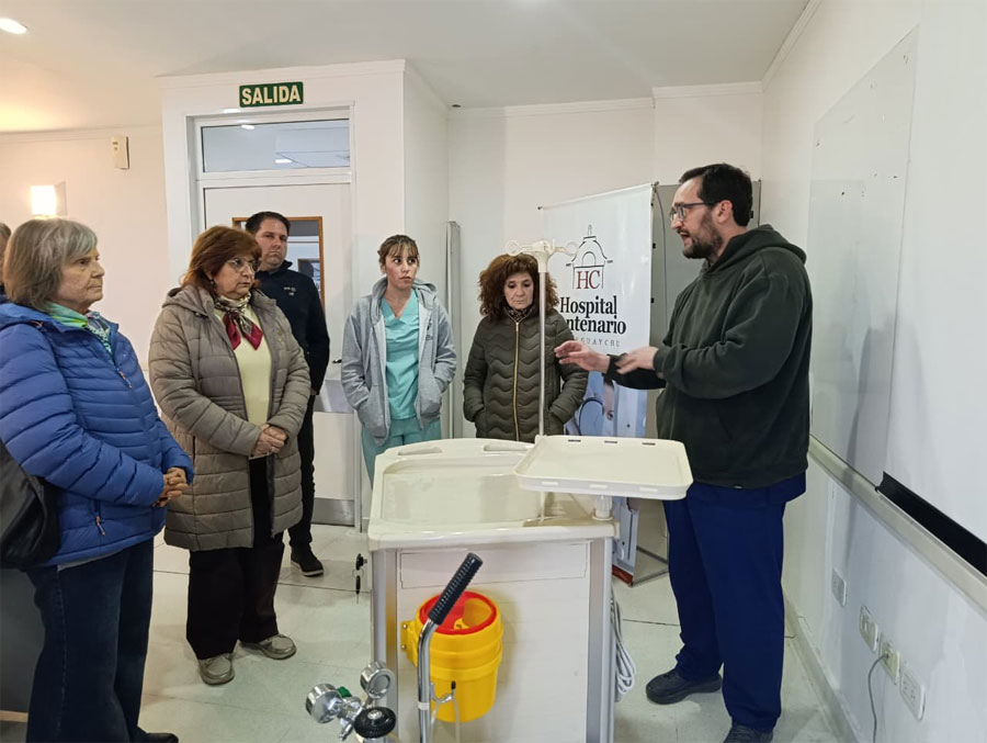 El Hospital Centenario incorporó un nuevo Carro de Paro