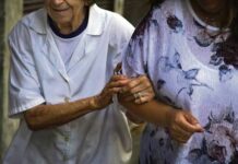 La Municipalidad y la UNER brindarán una capacitación para cuidadores de personas mayores