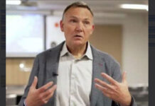 Christian Plebst dará una charla sobre “Infancias y adolescencias”